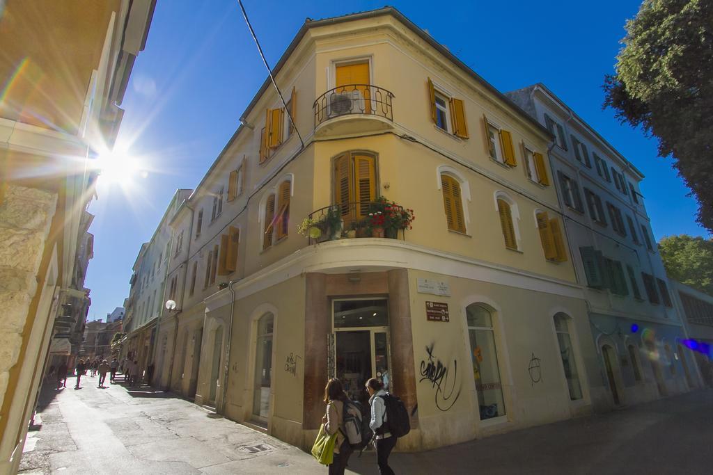 Apartment Spagnolo City Πούλα Δωμάτιο φωτογραφία
